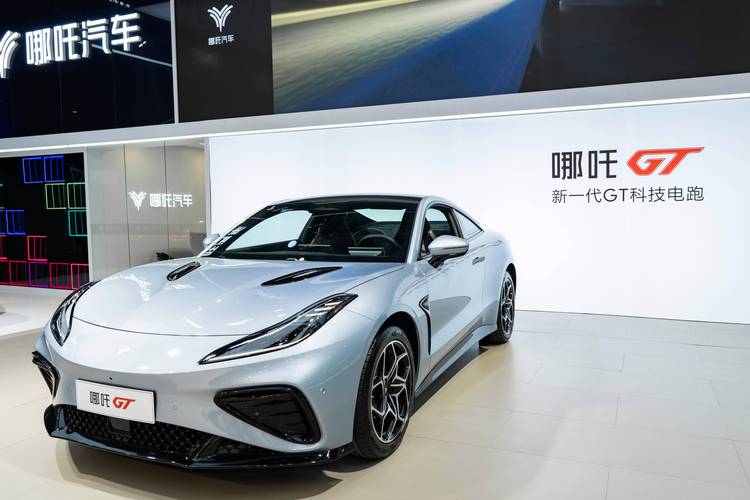 惠州惠城区万盛耀企业管理咨询哪吒汽车在智能汽车领域的表现，领途汽车在新能源汽车市场中的影响力