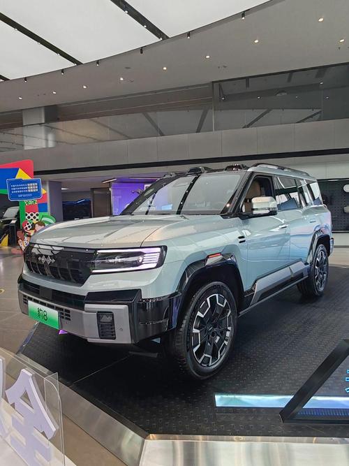 惠州惠城区万盛耀企业管理咨询比亚迪方程豹硬派越野的爆款，英菲尼迪35周年与你共成长